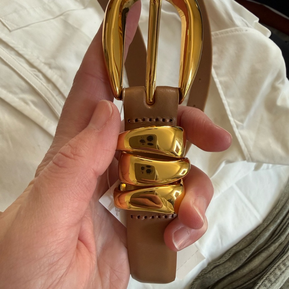 Madewell Tan Leather Belt with Gold Buckle and Triple Keeper - Picture 5 of 6